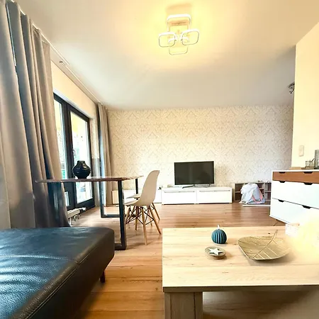 Apartmán 16-helles 2-zimmer -wlan,grosse Balkon & Kostenfrei Parken