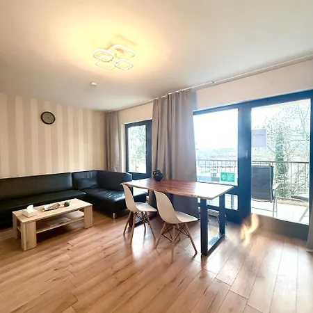 16-helles 2-zimmer -wlan,grosse Balkon & Kostenfrei Parken * Wiesbaden