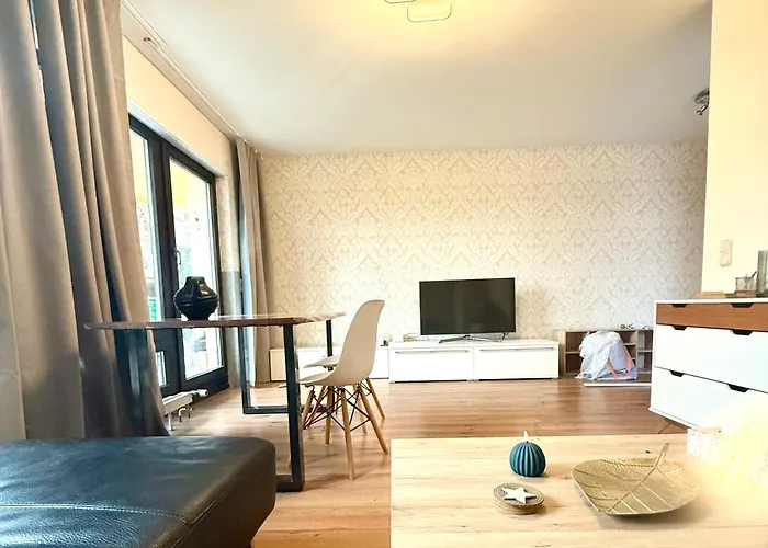 아파트 16-helles 2-zimmer -wlan,grosse Balkon & Kostenfrei Parken